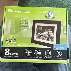 Pan digital 8” Picture Frame